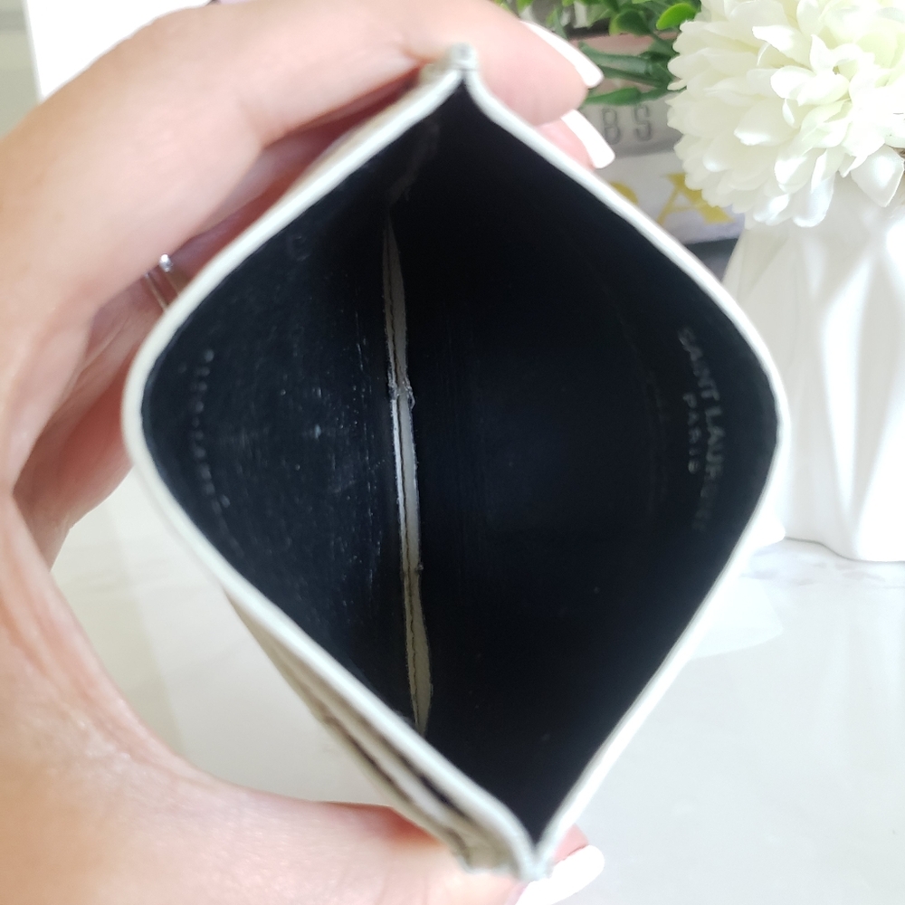 Authentic Pre-owned Yves Saint Laurent Grain De Poudre Card Case - Picture 6 of 12